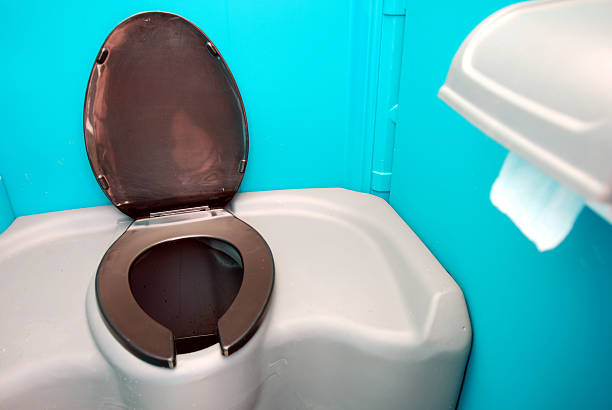 Best Portable restroom trailer rental  in Albany, IN