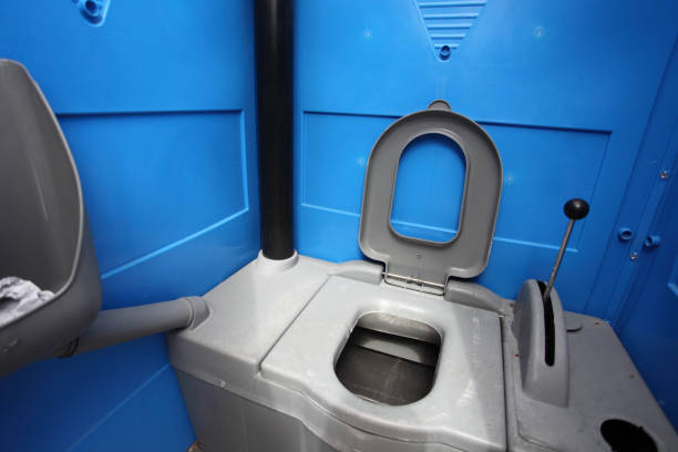 Best Luxury portable toilet rental  in Albany, IN